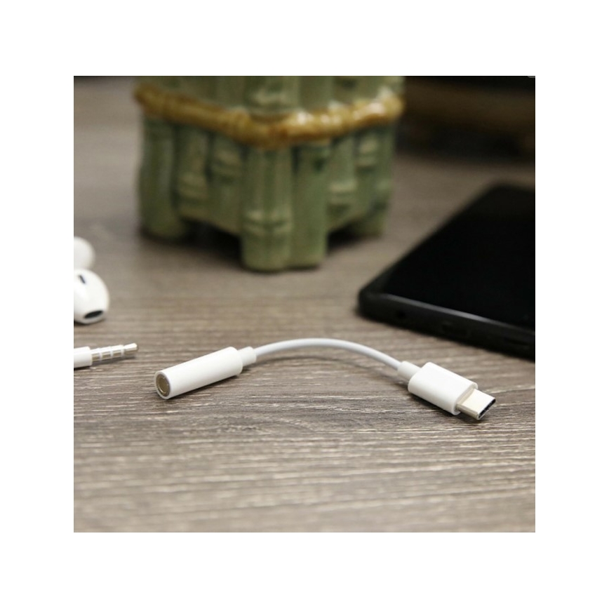 Adaptador de USB-C a AUX