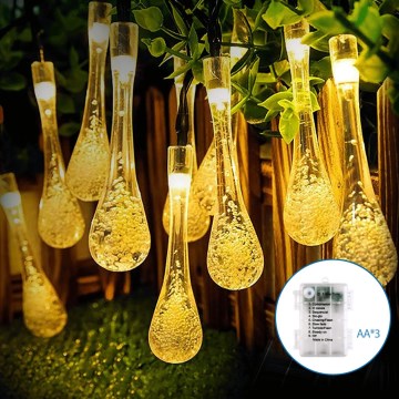 Aigostar - Cadena decorativa LED para exteriores 50xLED/8 funciones 3xAA 5,3m IP44 blanco cálido