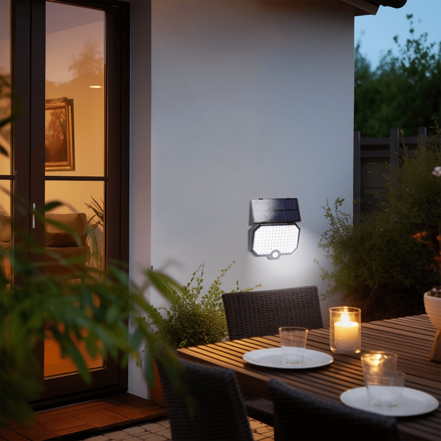Aigostar - LED Lámpara solar con sensor de movimiento LED/2,4W/3,7V IP65