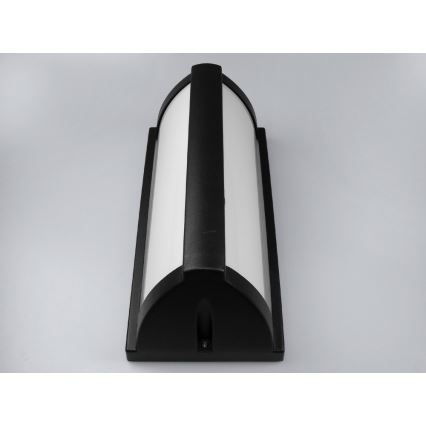 Aplique de exterior HARDIN 1xE27/60W/230V IP54