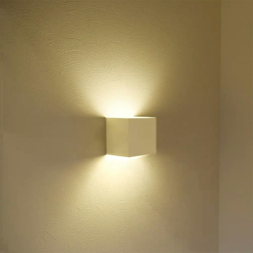 Aplique LED de exterior LED/5W/230V 4000K IP65 blanco