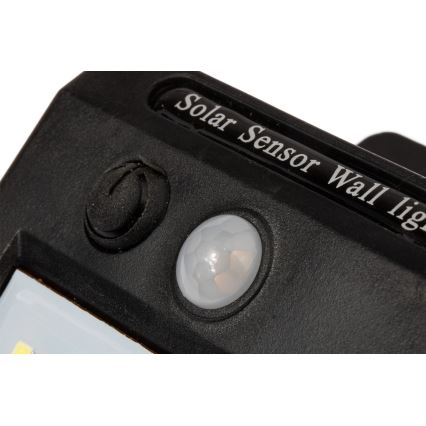 Aplique LED solar con sensor LED/0,55W/3,7V 1200 mAh IP65