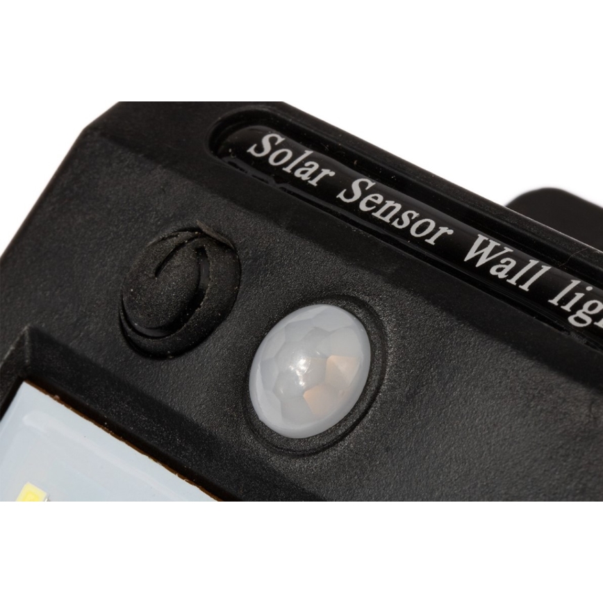 Aplique LED solar con sensor LED/0,55W/3,7V 1200 mAh IP65