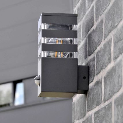 Aplique para exterior con sensor TEKSAS 1xE27/12W/230V IP44 antracita