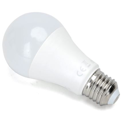 Bombilla LED con sensor crepuscular A60 E27/12W/230V 3000K - Aigostar