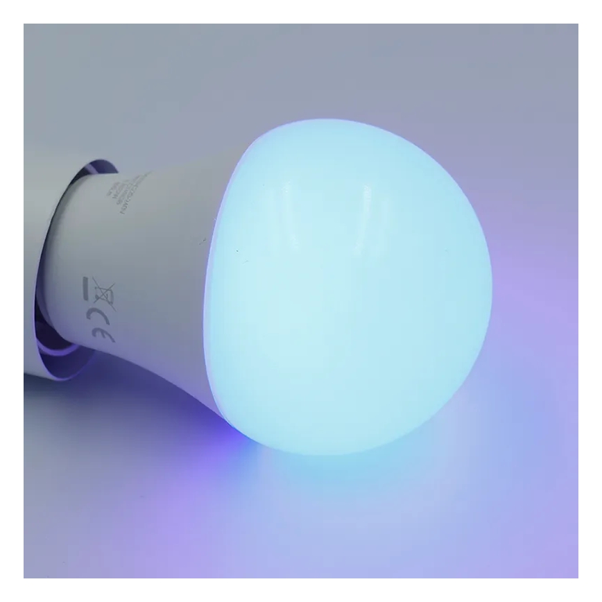 Bombilla LED RGBW regulable A60 E27/9W/230V 2700-6500K Wi-Fi Tuya