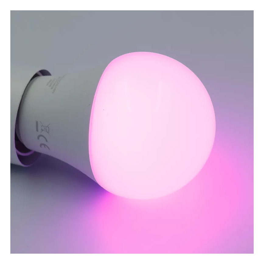 Bombilla LED RGBW regulable A60 E27/9W/230V 2700-6500K Wi-Fi Tuya