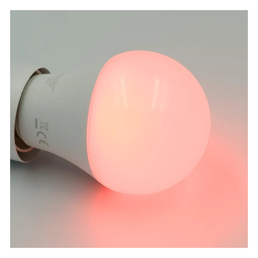 Bombilla LED RGBW regulable A60 E27/9W/230V 2700-6500K Wi-Fi Tuya