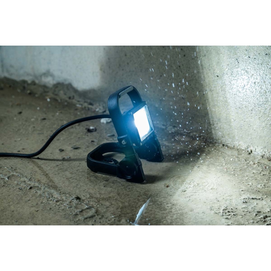 Brennenstuhl - Proyector LED de exterior con soporte LED/10W/230V 6500K IP65