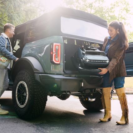 Bright Starts - Andador para bebés FORD BRONCO 3xAA