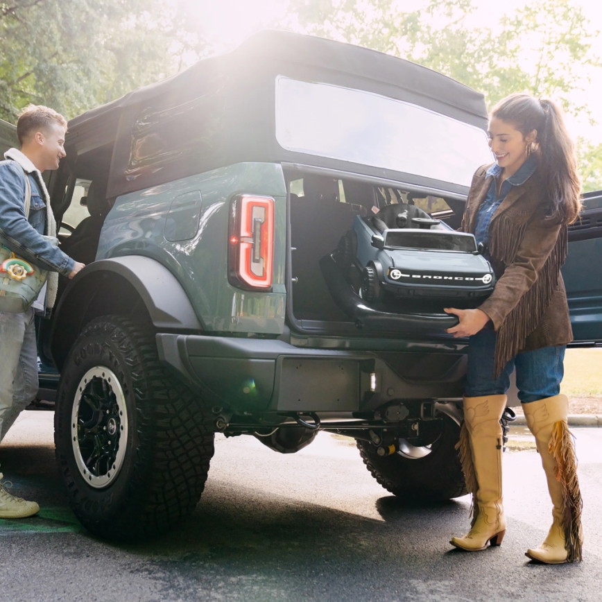 Bright Starts - Andador para bebés FORD BRONCO 3xAA