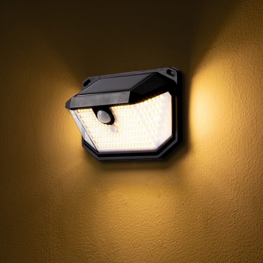 Brilagi - Aplique LED solar con sensor WALLIE LED/4W/5,5V 1200 mAh 3000K IP65