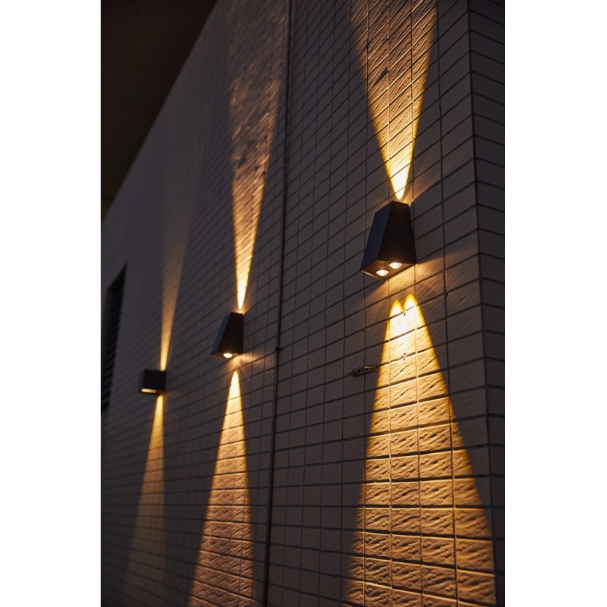 Brilagi - Aplique LED solar PYRAMID LED/2W/3,2V 1300 mAh IP54