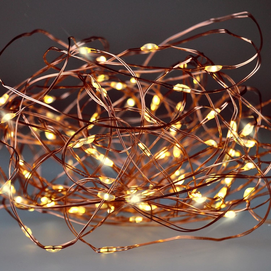 Brilagi - Cadena de luces de Navidad LED 100xLED/3xAA 10m blanco cálido