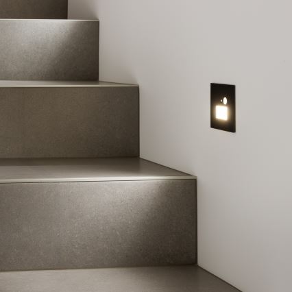 Brilagi - LED Luz de escaleras con sensor de movimiento JACK LED/1,5W/230V 3000K/4000K/6500K negro