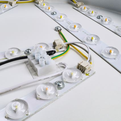 Brilagi - Plafón LED POOL LED/36W/230V 3000/4000/6000K diá. 30 cm blanco