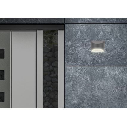 Briloner 3133015 - Aplique LED solar LED/2W/3,7V IP44 3000K