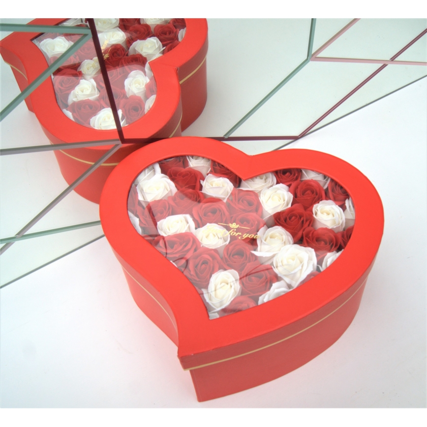 Caja Corazon Rosas De Jabón RED HEART MIX - tamaño L (43 piezas)
