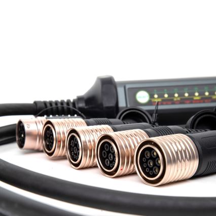 Cargador portátil para coches eléctricos con 4 adaptadores Tipo 2 32A/480V 22kW 5m IP67