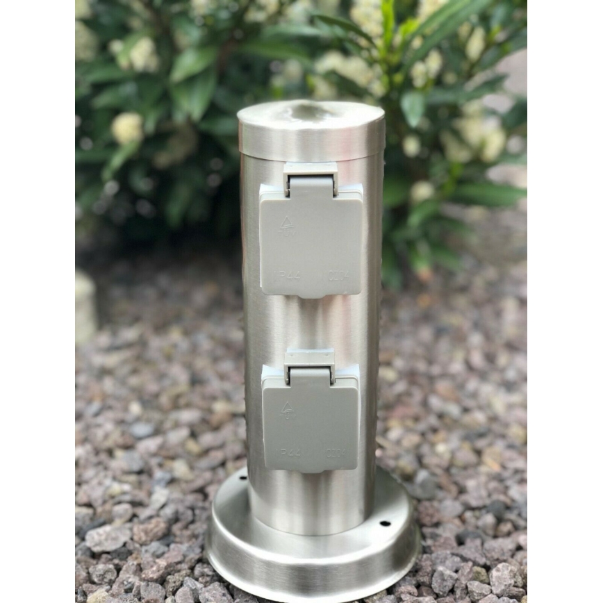 Columna de enchufe para exterior SYDNEY 4Z SCHUKO 230V IP44