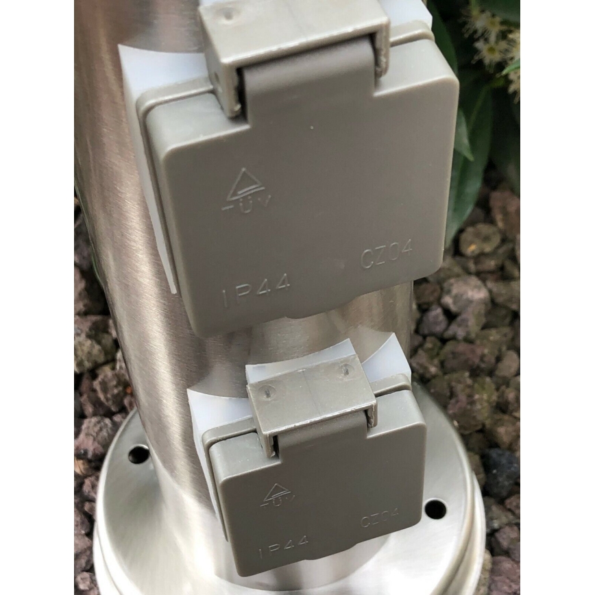 Columna de enchufe para exterior SYDNEY 4Z SCHUKO 230V IP44