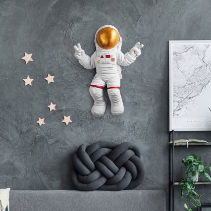 Decoración de pared 47x35 cm astronaut dorado