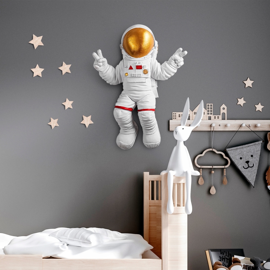 Decoración de pared 47x35 cm astronaut dorado