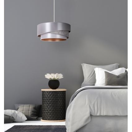 Duolla - Lámpara colgante KOBO 1xE27/15W/230V diá. 45 cm plata/dorado