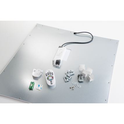 Eglo 32547 - Panel LED RGBW de superficie/empotrado regulable 2en1 SALOBRENA-C LED/34W/230V blanco 60x60 cm + control remoto