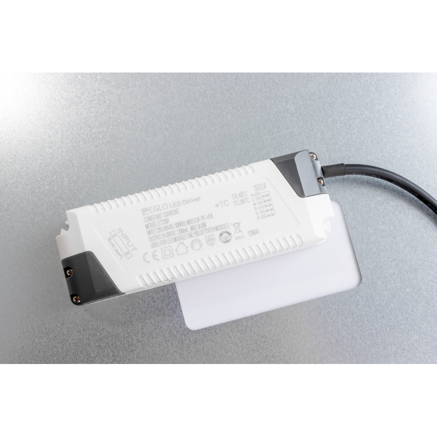 Eglo 32547 - Panel LED RGBW de superficie/empotrado regulable 2en1 SALOBRENA-C LED/34W/230V blanco 60x60 cm + control remoto