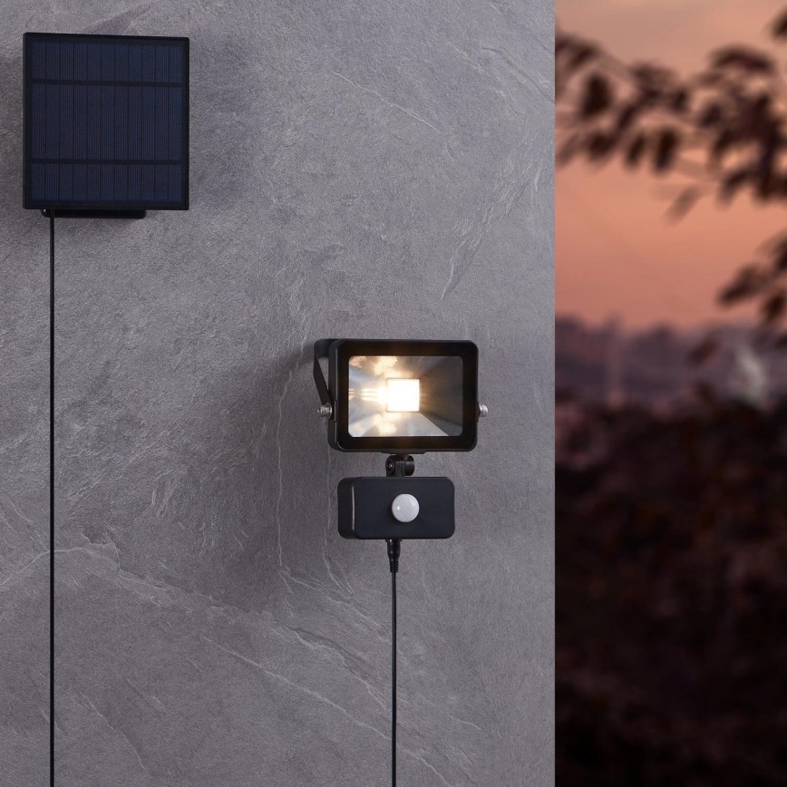Eglo - Proyector solar LED con sensor 15xLED/0,03W/3,7V 2600 mAh IP44