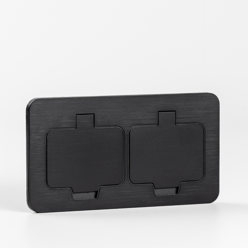 Enchufe doble de suelo empotrado para exterior IP55 rectangular negro