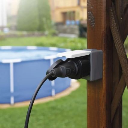 Enchufe inteligente de exterior GoSmart 3680W/230V/16A Wi-Fi Tuya IP44