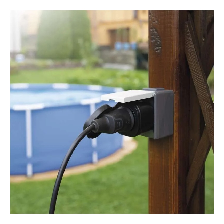 Enchufe inteligente de exterior GoSmart 3680W/230V/16A Wi-Fi Tuya IP44