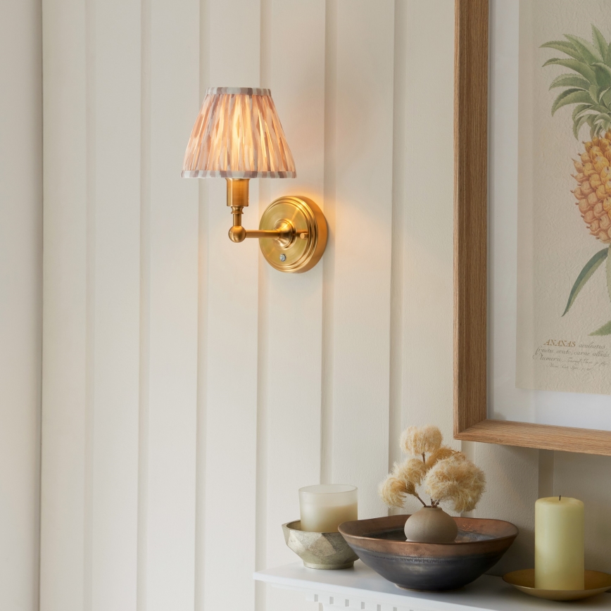 Endon 114831 - Aplique LED recargable y regulable BURLEY LED/1,5W/5V latón/beige