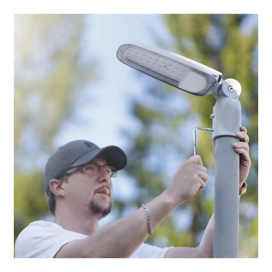 Farola LED SOLIS LED/50W/230V 4000K IP65