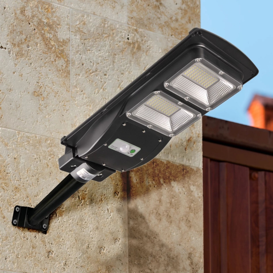 Farola solar LED con sensor STREET 2xLED/6W/3,2V 12000 mAh IP65 + control remoto
