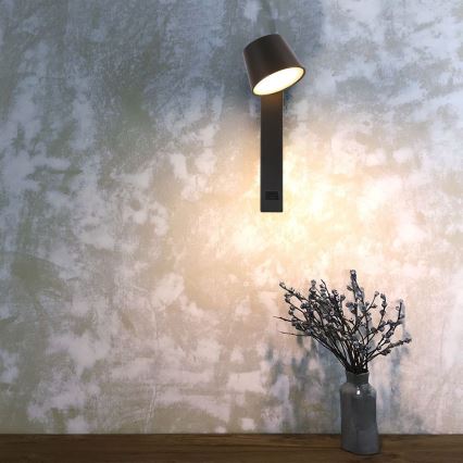 Foco LED de pared con puerto USB LED/8W/230V 3000K