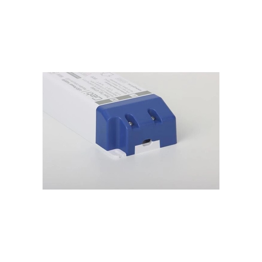 Fuente de alimentación conmutada para tiras LED 30W/12V IP20