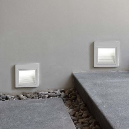 Iluminación de escalera LED exterior LED/5W/230V 3000K IP65 blanco