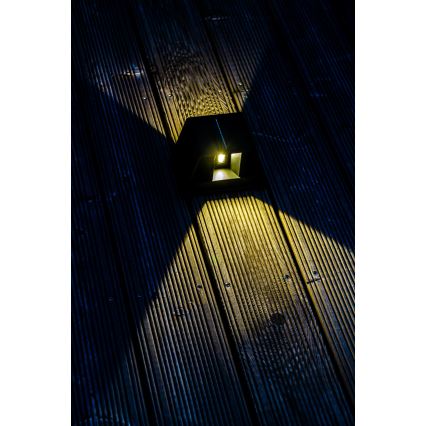 Aplique LED solar con sensor LED/2W/5V IP54 1300 mAh