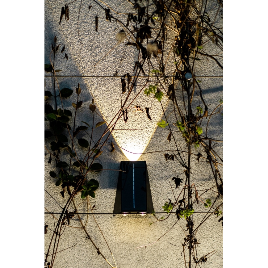 Aplique LED solar con sensor LED/2W/5V IP54 1300 mAh