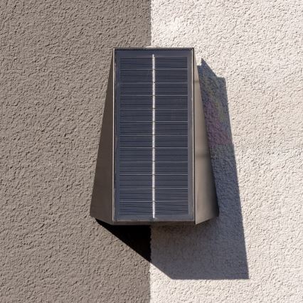 Aplique LED solar con sensor LED/2W/5V IP54 1300 mAh