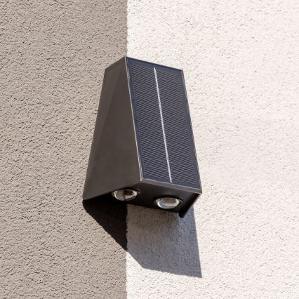 Aplique LED solar con sensor LED/2W/5V IP54 1300 mAh