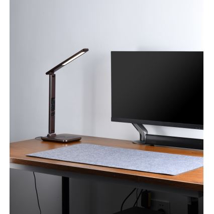 Lámpara de mesa LED regulable con cargador inalámbrico QI y USB KINGFISHER LED/8,5W/230V marrón