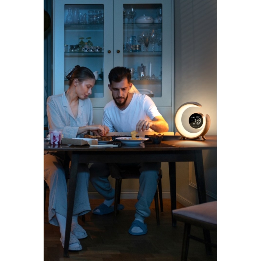 LED RGBW Lámpara de mesa regulable con despertador LED/20W/5V USB plata