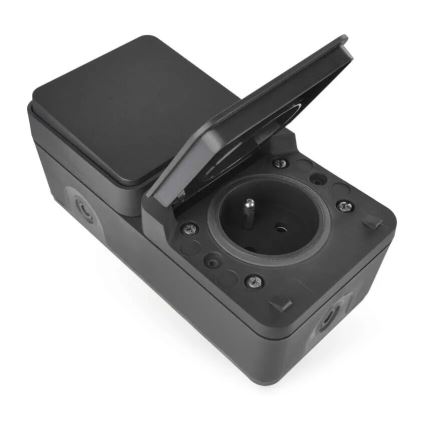Interruptor alternando con un enchufe 250V/16A IP55