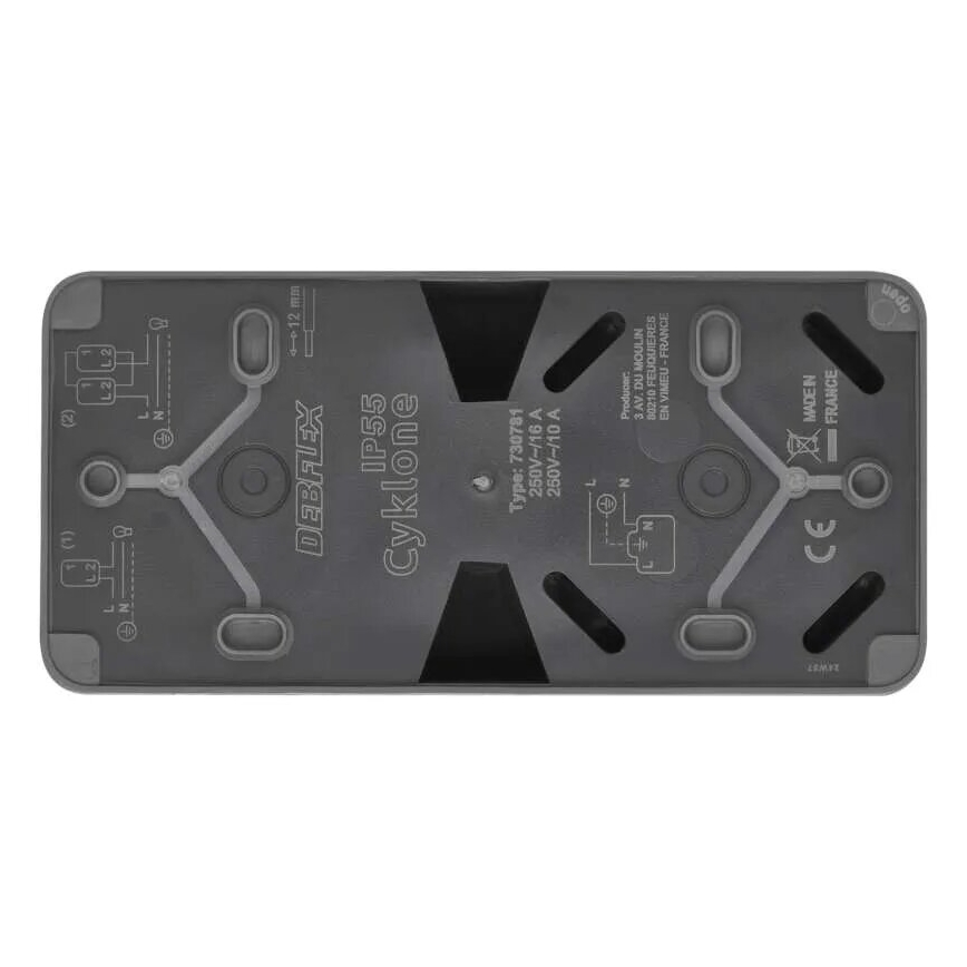 Interruptor alternando con un enchufe 250V/16A IP55