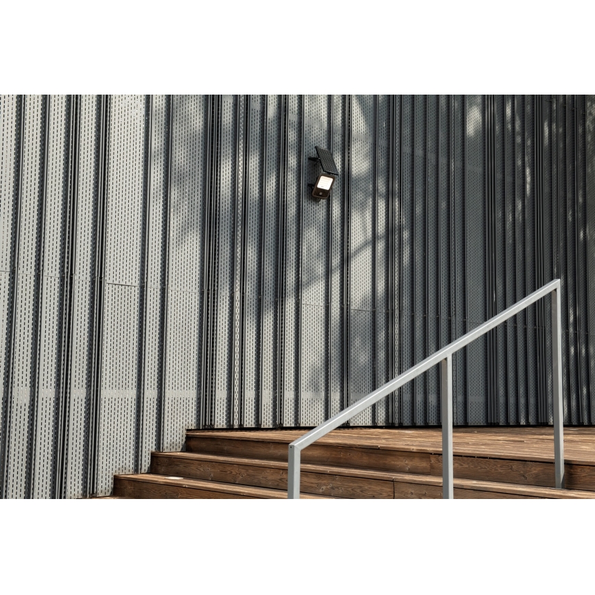 Kanlux 36607 - Proyector LED con panel solar y sensor 15W/15000 mAh 3,2V IP65 + CR