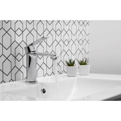 KFA Armatura 4422-815-00 - Grifo de lavabo + desagüe con rebosadero AGAT 15,2 cm cromo brillante